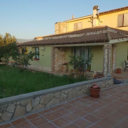 Villa Renzo E Lucia Sant Isidoro  Buitenkant foto